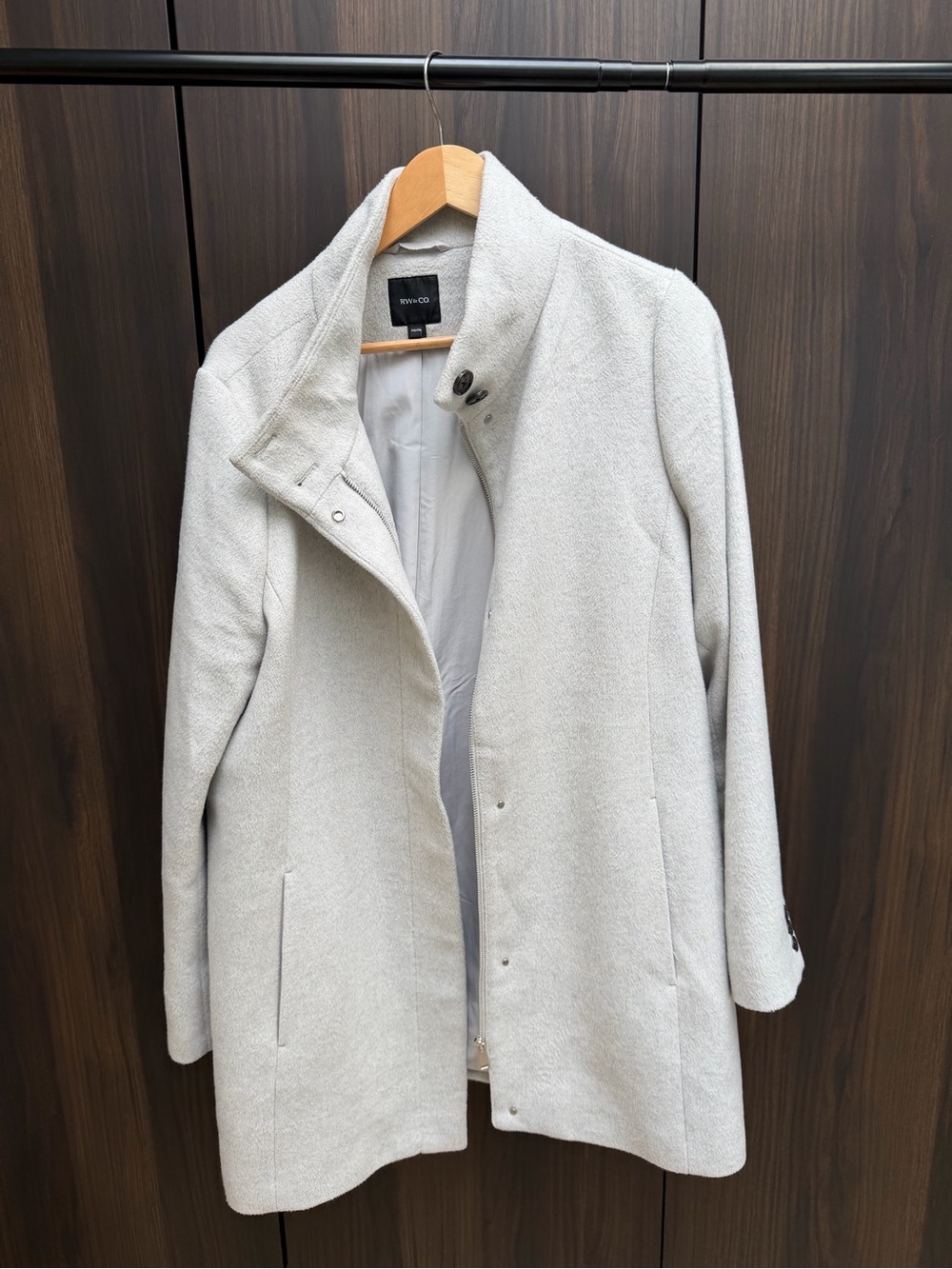 Slim Fit Wool-Blend Coat in Light Gray